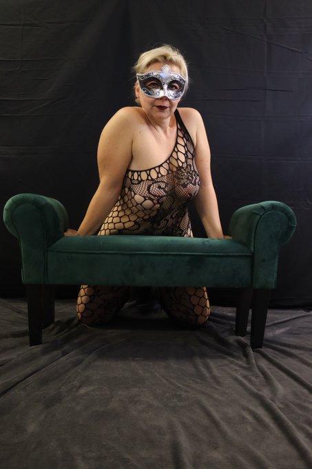 I wish you a great Saturday 😘  #blonde #bbw #chubby #curvy #pawg #onlyfans #onlyfansgirl #masked #mystikwanda<a href="/tag/blonde"class="tags">#blonde</a><a href="/tag/bbw"class="tags">#bbw</a><a href="/tag/chubby"class="tags">#chubby</a><a href="/tag/lingerie"class="tags"><span>#lingerie</span></a><a href="/tag/photoshoot"class="tags"><span>#photoshoot</span></a><a href="/tag/model"class="tags"><span>#model</span></a><a href="/tag/beautiful"class="tags"><span>#beautiful</span></a><a href="/tag/fun"class="tags"><span>#fun</span></a><a href="/tag/curvy"class="tags"><span>#curvy</span></a>