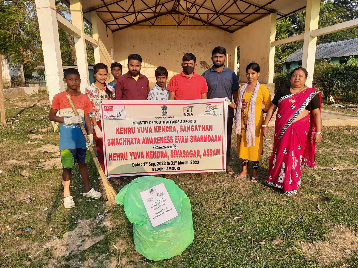 NYKsibsagar's tweet image. SWACHTA AWARENESS EVM SRAMDAAN @NYKsibsagar

@Nyksindia @NyksGuwahati 

#CleanIndia2