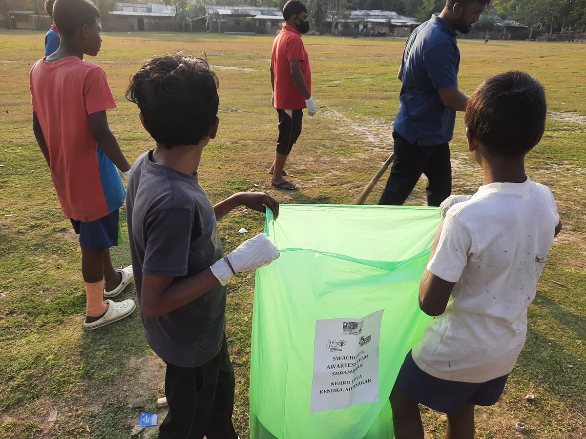 NYKsibsagar's tweet image. SWACHTA AWARENESS EVM SRAMDAAN @NYKsibsagar

@Nyksindia @NyksGuwahati 

#CleanIndia2