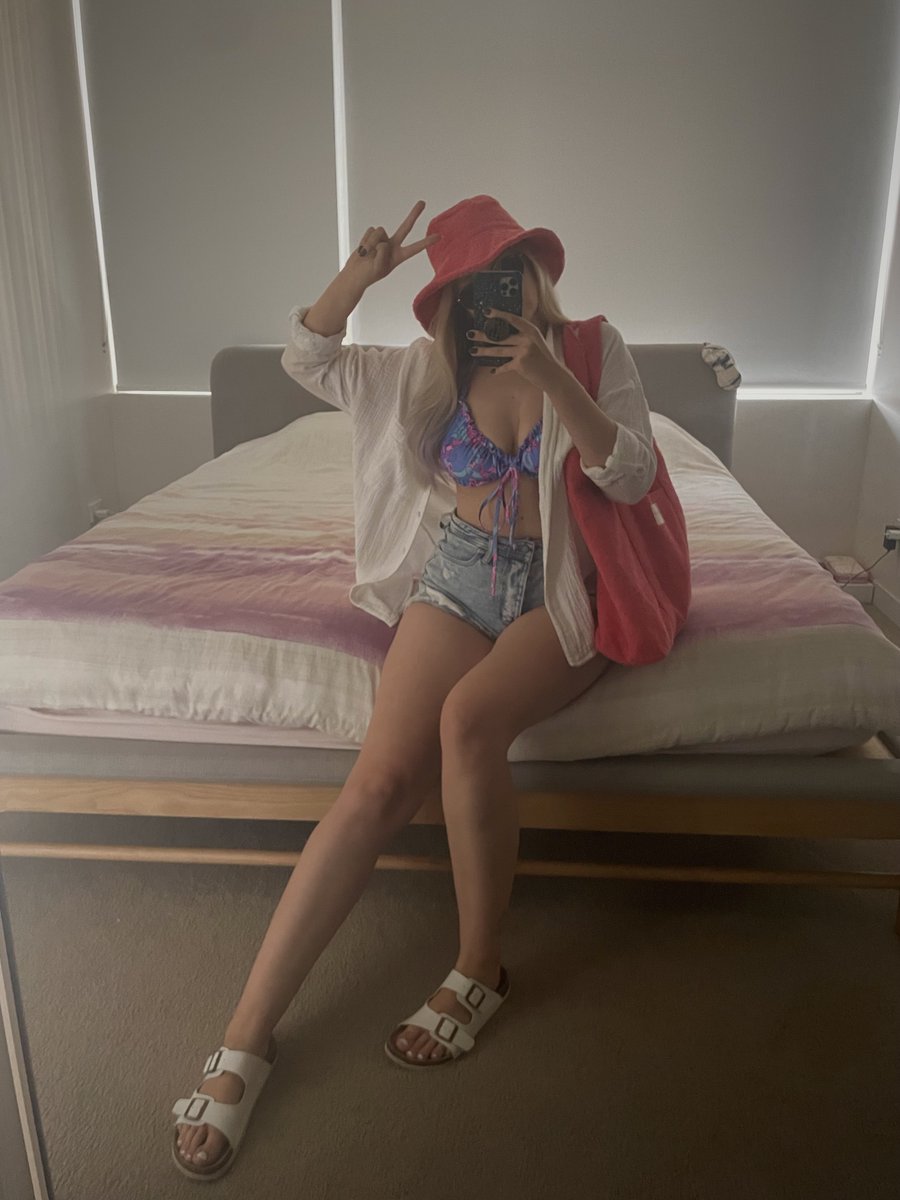 》Agnė《 tweet media