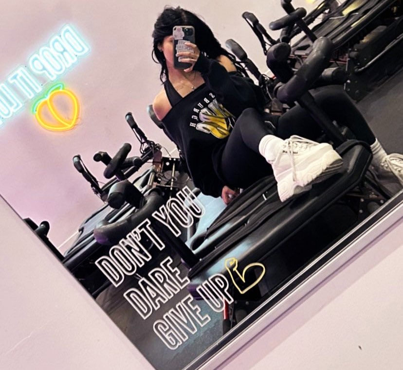 picsbarrett's tweet photo. pilates day. https://t.co/MuwQfi5B8R