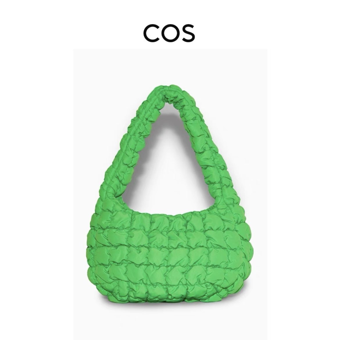 PreonyStore's tweet photo. #Preony_COS กระเป๋าที่ทุกคนตามหา ✨
COS QUILTED MINI SHOULDER BAG
เขียว / เหลือง / ชมพู / ส้ม / ขาวลาย / ฟ้าลาย
2690 รวมส่งในไทย
#Preony #พรีจี�� #พรีออเดอร์จีน #COS #กระเป๋าCOS #พรีกระเป๋าCOS #ตามหากระเป๋าCOS #กระเป๋าผ้าห่ม #กระเป๋าเจนนี่ #กระเป๋าเจนนี่Blackpink #ฝากร้าน https://t.co/n2lNf1uNar