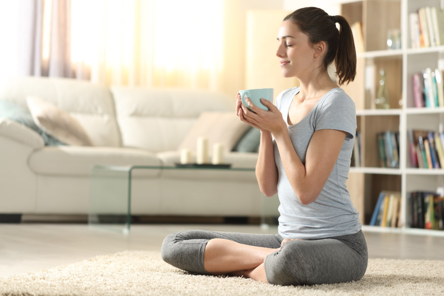 Drink #kava to help ease achy muscles! Kava can combat muscle soreness, reduce the risk of injury, &amp; boost recovery after a workout. Read our latest blog to learn more: kalmwithkava.com/kava-and-exerc…
.
.
.
#kavakava #musclerelaxer #workout #workouttips #fitness #health #wellness