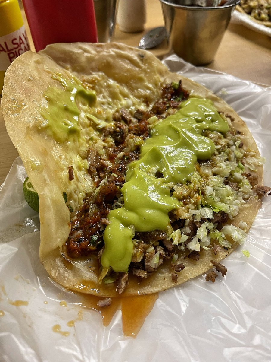 Aquí con el Moreno 🌮