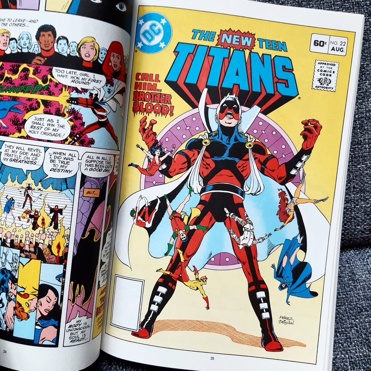 EmjayMj2's tweet photo. #TheNewTeenTitans #DCComics #DC #TeenTitans #GeorgePérez #MarvWolfman #RomeoTanghal #Raven #Robin #WonderGirl #TNTT #KidFlash #BrotherBlood #Changeling #Cyborg #Starfire https://t.co/S55wL5S4Hl