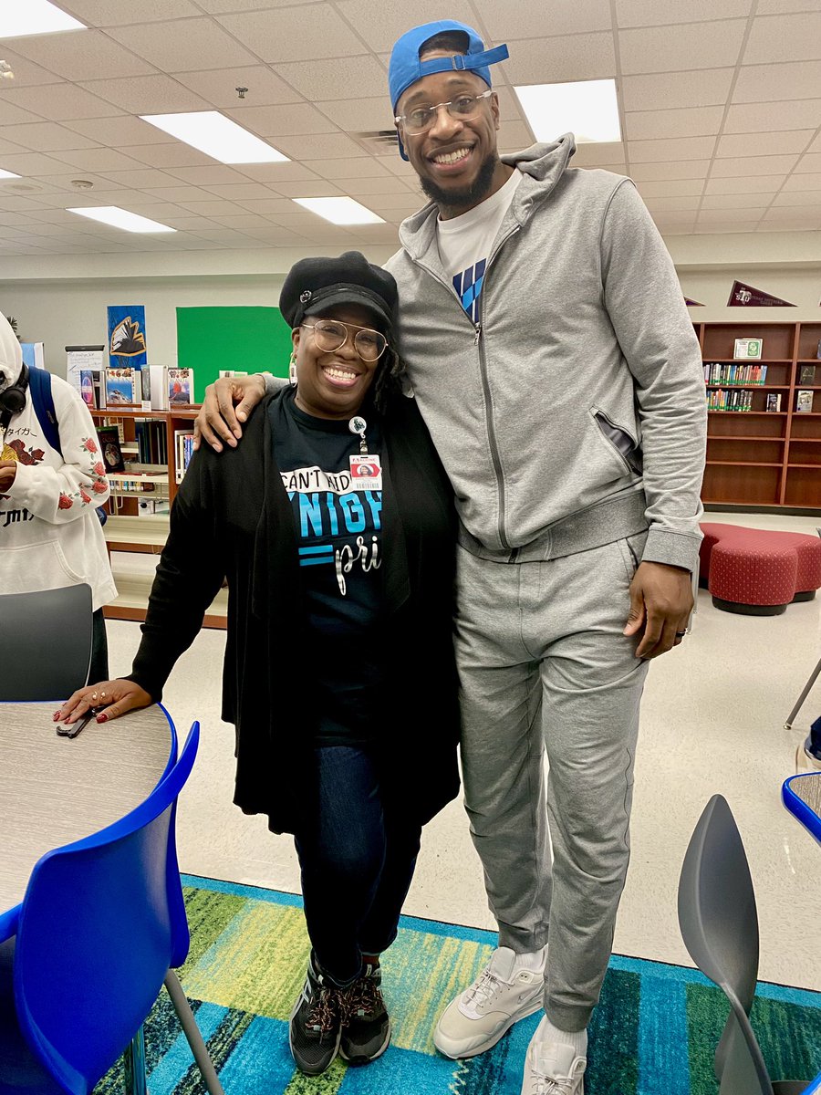 Great day @Hall_AISD as we explored college, career, and military choices! Awesome motivational speech by @CartierMartin former Nimitz grad, NBA player and my student! 💙💛