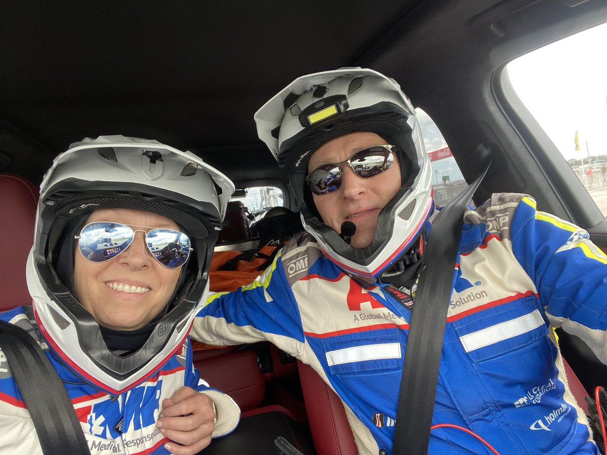 IUSMMotorsports's tweet photo. Amazing opportunity training with the AMR @IMSA Safety Team @Daytona. Can not thank them enough for sharing their expertise and knowledge. Stay safe!!!! #Rolex24 @melismccar @IUSMEmergMed @AMR_Social https://t.co/p9QSdsbWPH
