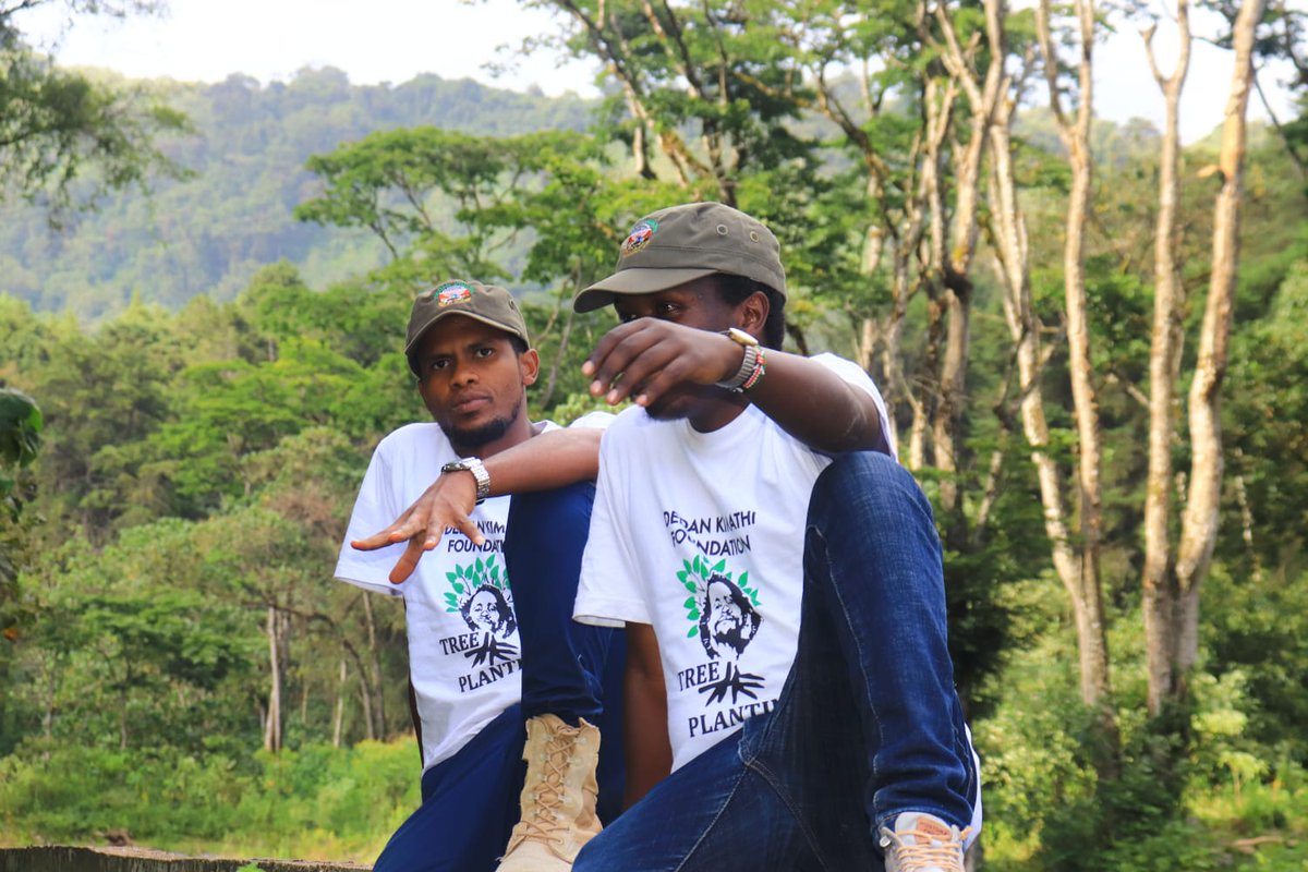 Karasinga3's tweet photo. Beauty of our nature.
Cool environment ... just visit the place guy's
Green Army
#GreenArmy #environmentalteam #dkfnakuru #TreeMillions #tembeakenya https://t.co/LIRkVGEQ2x