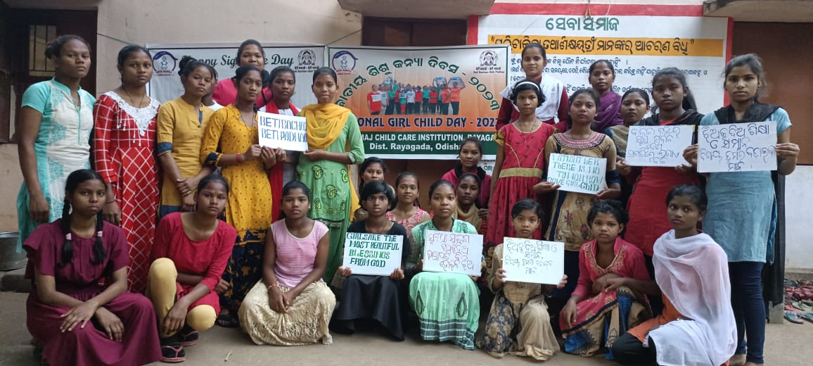 SevaRayagada's tweet photo. National Girl child Day celebrated at Seva Samaj Rayagada Child Care Institution District Rayagada
#akamcelebratinggirlchildmwcd
@MinistryWCD 
@NCPCR_ 
@DM_Rayagada 
@RameshC17659580 
@WCDOdisha https://t.co/lq3SZEp7kp
