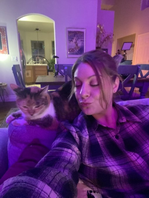 She loves to sit behind my neck https://t.co/x6yhhQ8qXj<a href="/tag/titties"class="tags"><span>#titties</span></a><a href="/tag/flashback"class="tags"><span>#flashback</span></a><a href="/tag/memories"class="tags"><span>#memories</span></a><a href="/tag/beachhouse"class="tags"><span>#beachhouse</span></a><a href="/tag/na"class="tags"><span>#na</span></a>