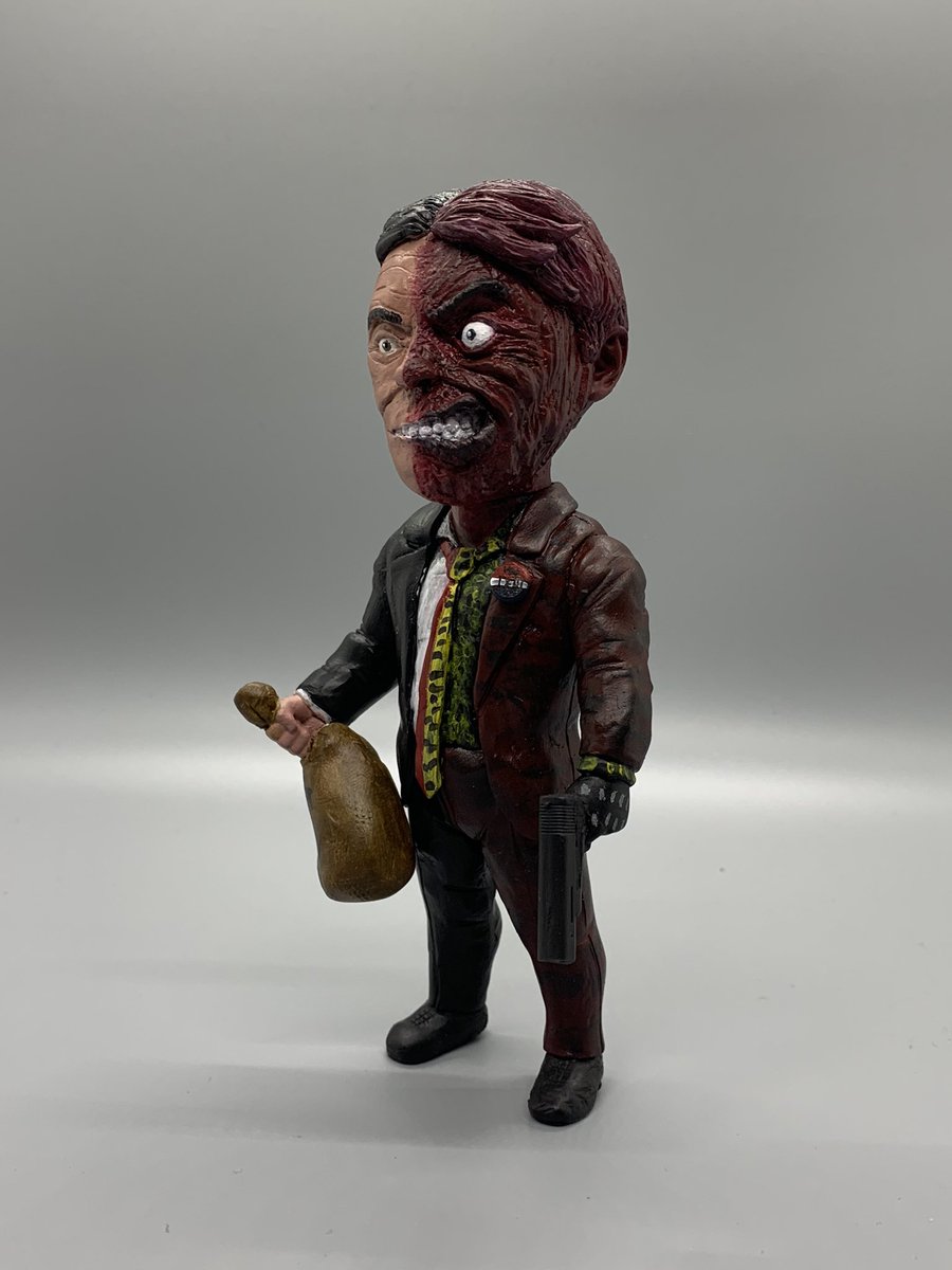 DirtyGnomeDan's tweet image. Big Bad Harvey “Two-Face” Dent!! #harveydent #twoface #dccomics #gothamcity #custommade