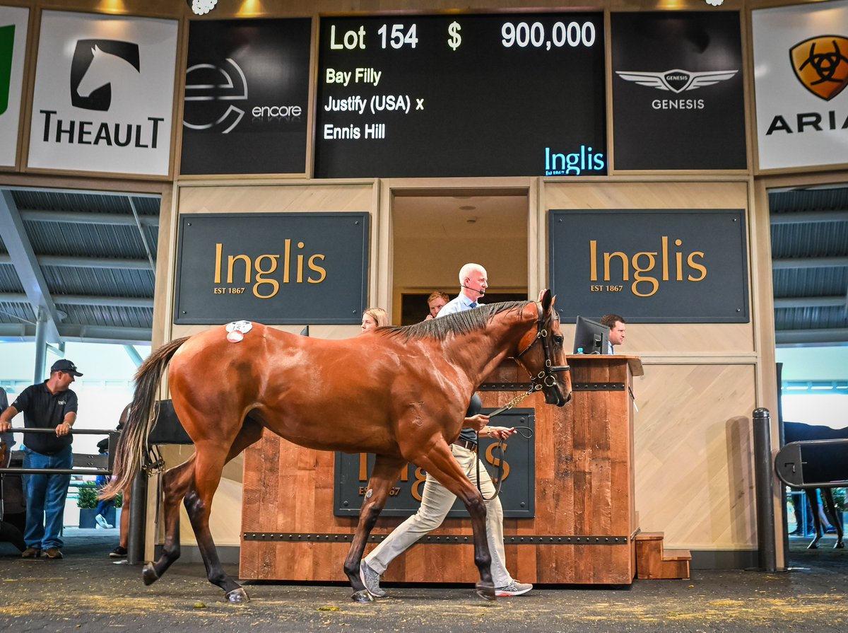 Inglis tweet media