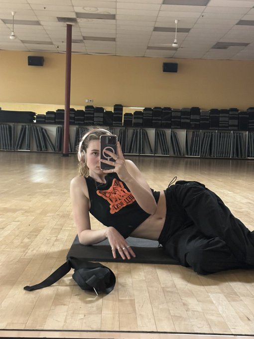 new gym buddy? https://t.co/E3qrElkDao