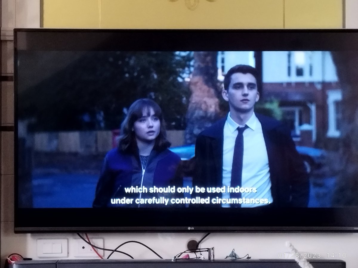 thunder143's tweet photo. I just finished this last night, and now I'm rewatching this.... Am I having a withdrawal...? LOL
I'd better go to the books while waiting for hopefully a season 2...

#LockwoodandCo https://t.co/N6OzwcHtQh