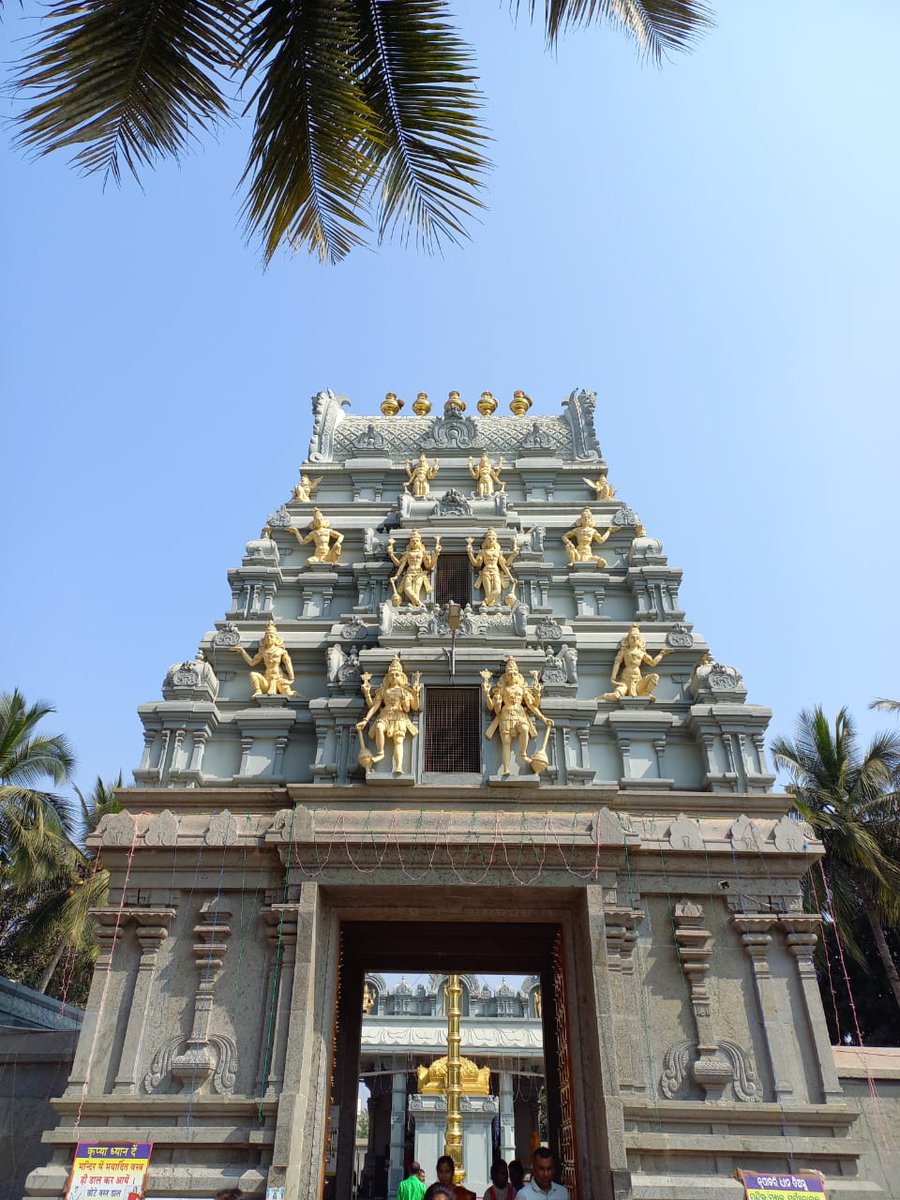 yourPushpa's tweet photo. Lord Venketesh mandir..🙏 https://t.co/2GbFNuGFaG
