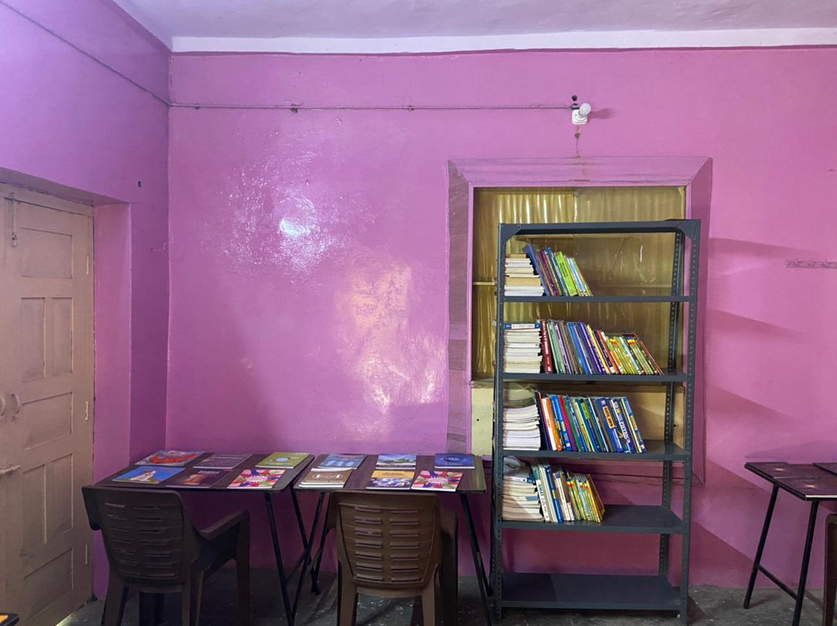 LibrarymanIndia's tweet photo. एक और #Library आज गाँव #Mavai #Bulandsher में हमारी बड़ी बहन #संगीता_अंबावता जी और उनकी गाँव की #Mavai_vikas_sanstha द्वारा बनाई गई।
Grand salute to the team @VijayGurjar_IPS @docvjg @anjalisachdeva9 @Gram_Pustkalay @MissionLibrary @ramveertanwarg https://t.co/15Oe2EnTOa