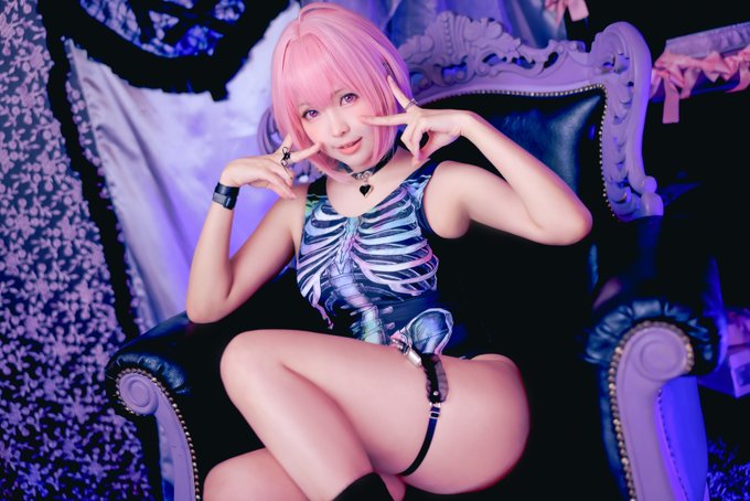 Twitterのコスプレ画像32