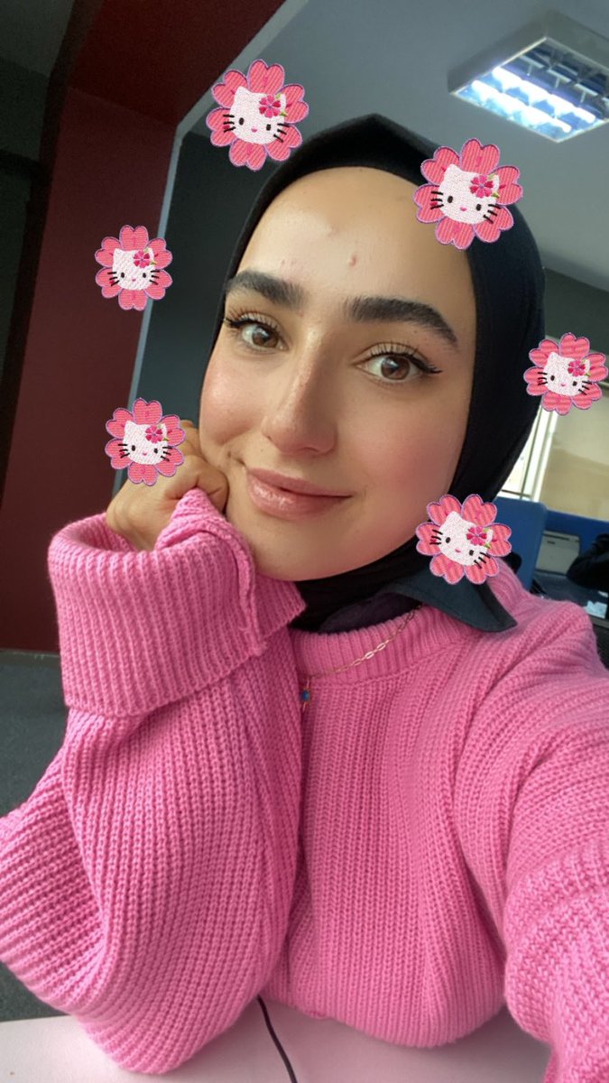 Rukiyebdk's tweet photo. Günaydın hello kitty bebeklerim https://t.co/07NLkvPjJ6
