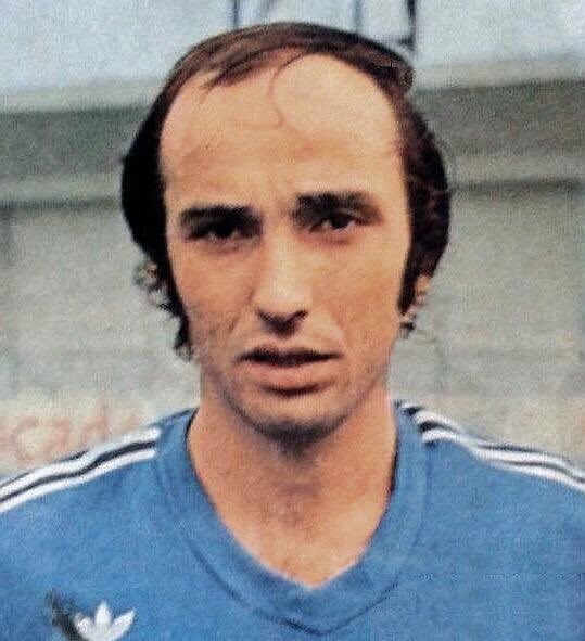 ProsperALFONSI's tweet photo. 40 anni.
Un ci scurderemu maì.
#PèLEternuTurchinu
#ClaudePapi https://t.co/uVbNe38I92