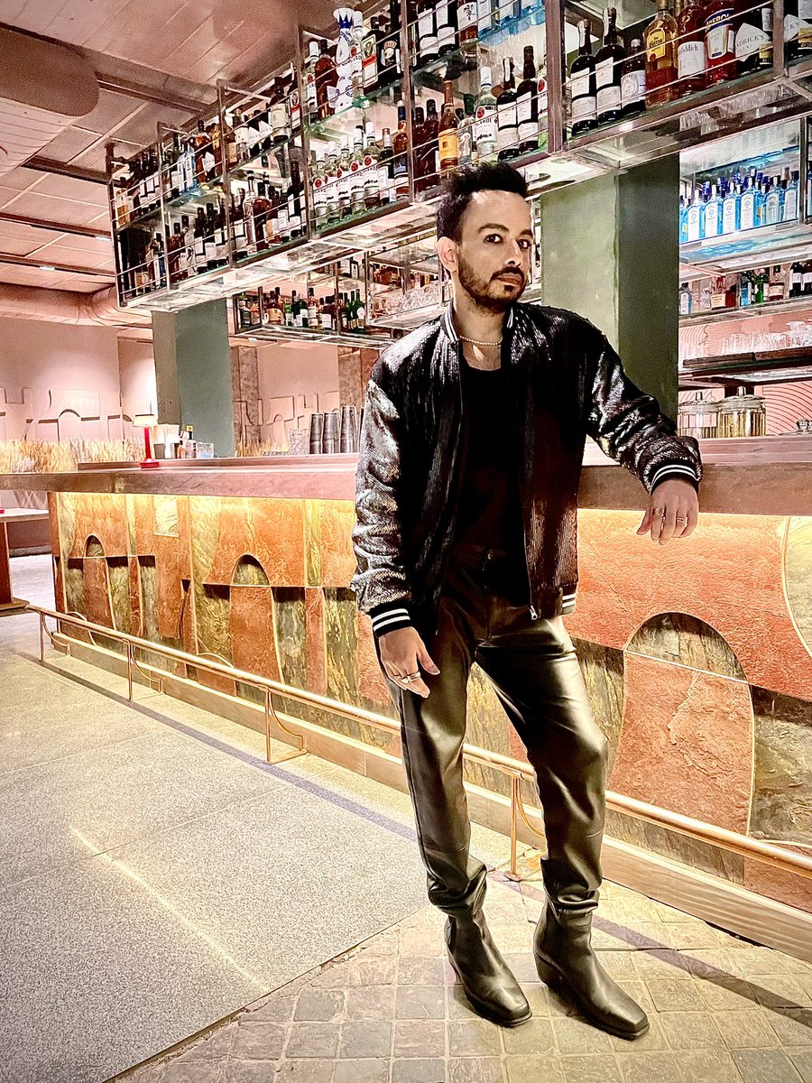 dandydujour's tweet image. #AboutLastNight 🖤🥂#BoTai