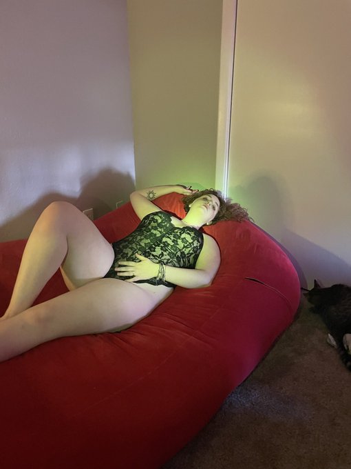 Video sale!!!🥳  $20 10 minute video $10 5 minute video Message for MORE DEALS😋👅💦 https://t.co/qKykIZ<a href="/tag/labialovers"class="tags"><span>#labialovers</span></a>