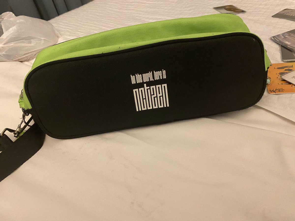 mxrkitos🌱 tweet media