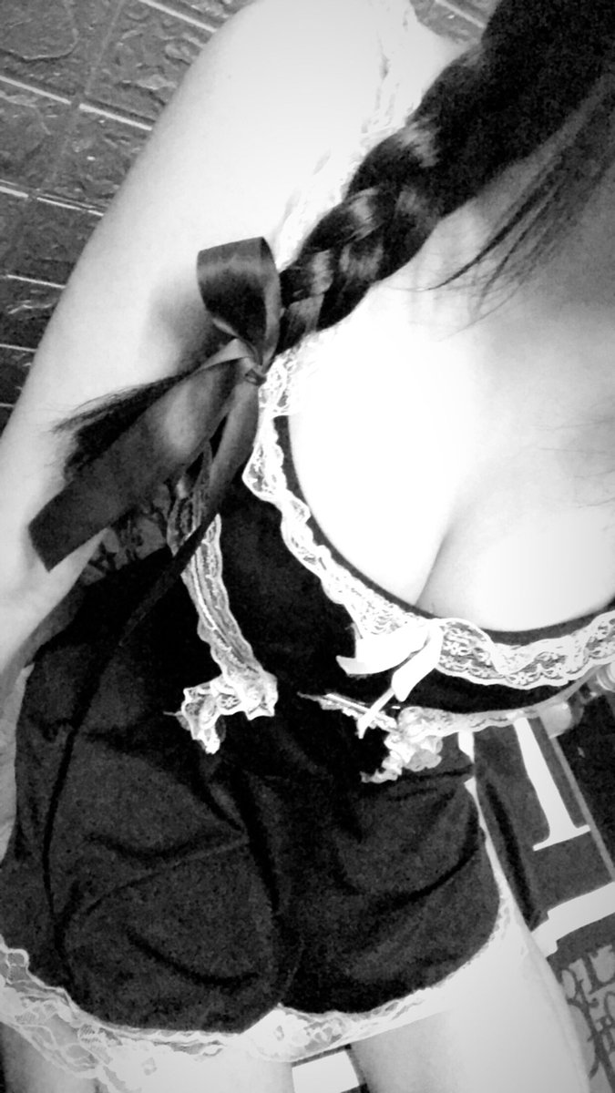 Bx/หาตังกินขนมนั้ฟ tweet media