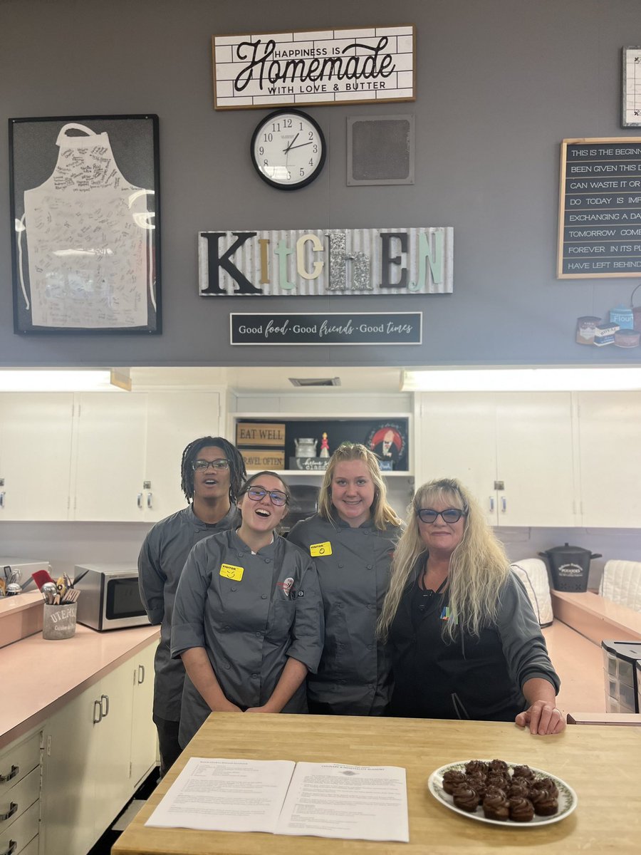 Kristin Montoya (@lvculinaryarts) on Twitter photo Such an AmAziNg DaY <a href="/LVCulinaryArts/">Kristin Montoya</a> as <a href="/CulinaryFUHS/">FUHSCulinary&HospitalityAcademy</a> gave a phenomenal demo for my Culinary II class! Thank you Chef Mario & my LV Alumni!
<a href="/FullertonSD/">Fullerton S.D.</a> <a href="/LaderaVistaJH/">Ladera Vista</a>
<a href="/fullertonhigh/">The Tribe</a> <a href="/fjuhsd/">Fullerton Joint Union High School District</a> Such an AmAziNg DaY <a href="/LVCulinaryArts/">Kristin Montoya</a> as <a href="/CulinaryFUHS/">FUHSCulinary&HospitalityAcademy</a> gave a phenomenal demo for my Culinary II class! Thank you Chef Mario & my LV Alumni!
<a href="/FullertonSD/">Fullerton S.D.</a> <a href="/LaderaVistaJH/">Ladera Vista</a>
<a href="/fullertonhigh/">The Tribe</a> <a href="/fjuhsd/">Fullerton Joint Union High School District</a>