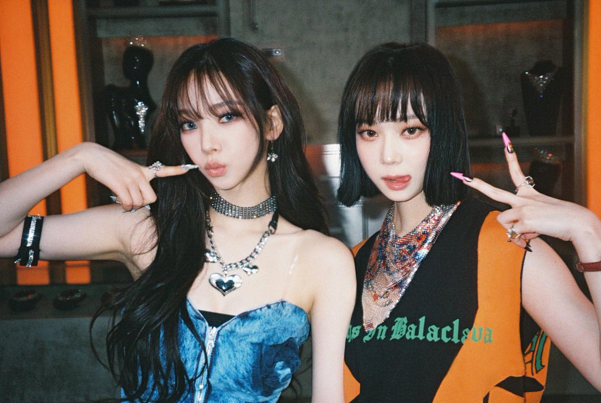gotstgrm's tweet photo. [INSTAGRAM POST] - 3P

GOT the beat 'Stamp On It' MV Behind Photos🙂❤️‍🔥

#GirlsOnTop #GOT #걸스온탑
#G[...]
https://t.co/Cqb6lI4VYM

@GirlsOnTop_SM #GirlsOnTop #걸스온탑 #GOT_the_beat 
230128 · 16:15:16 KST https://t.co/qkvigHKEJl