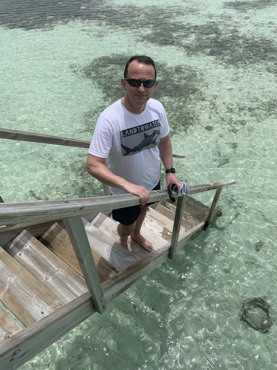 Snorkelling or lunch? Tough decision.
Unfortunately the only #shark seen so far today is on this <a href="/land_to_water/">.</a> t-shirt