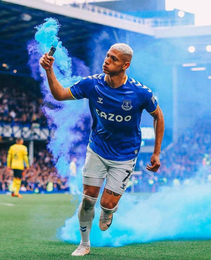 EvertonAllSorts's tweet photo. Come home @richarlison97 🙏🏻💙 https://t.co/Hy3SmSUE56