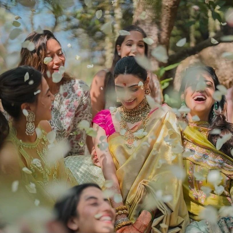 Bollywood: Athiya Shetty shares glimpses of her wedding function.

#Bollywood #wedding #KLRahulAthiyaShettyWedding #KLRahul𓃵 #AthiyaShetty #news #ottindia