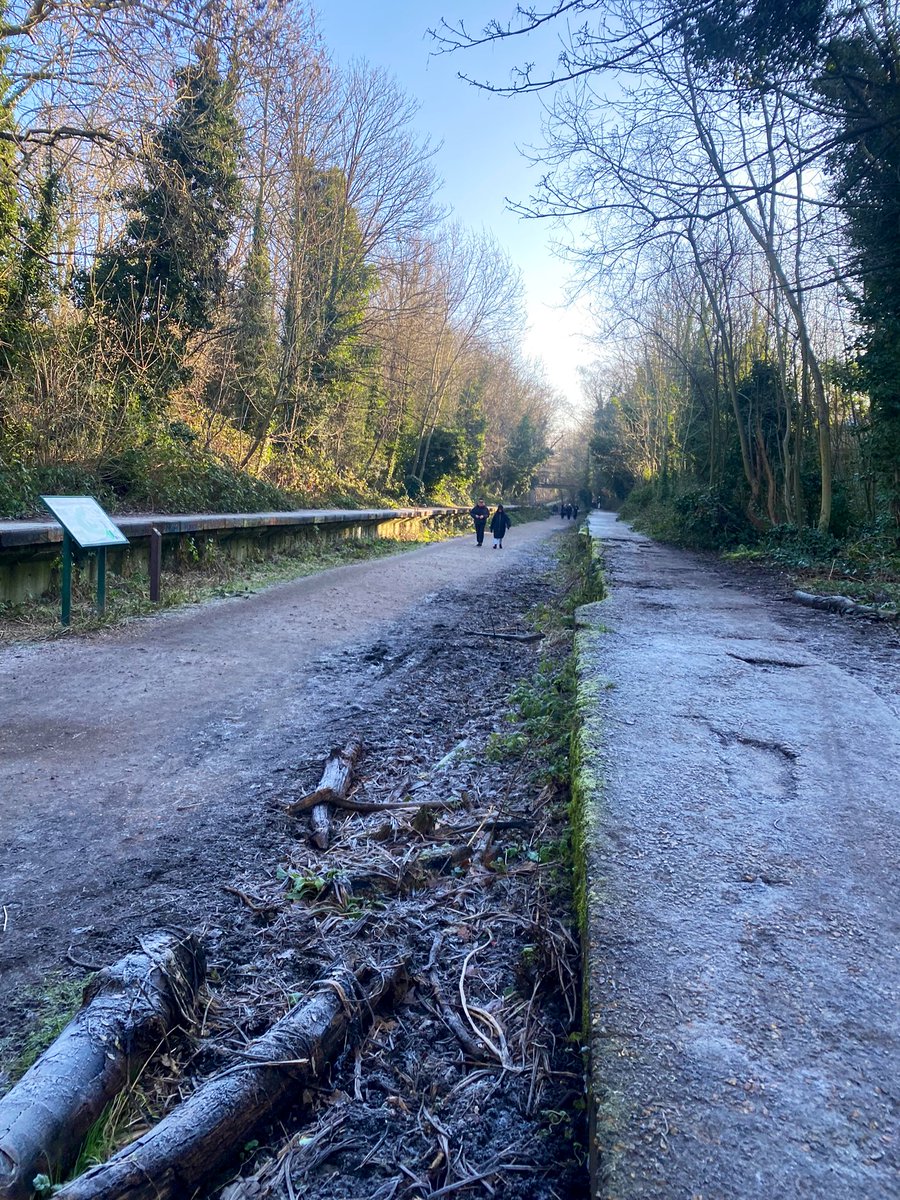 JamesBarker82's tweet photo. I’ve run 68 miles this month for my @LondonMarathon training. Todays run was hard and I’m knackered. But the views have been pretty so far. I’m raising money for @NSPCC &amp; all donations welcome: https://t.co/twBoKS0LA3 #londonmarathon https://t.co/2q1iiCp6fl