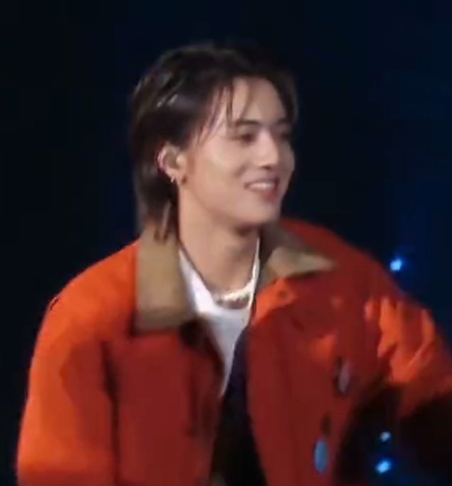 hd_haruto_'s tweet photo. caught his beautiful smile 😭 #haruto https://t.co/B649xhEID7