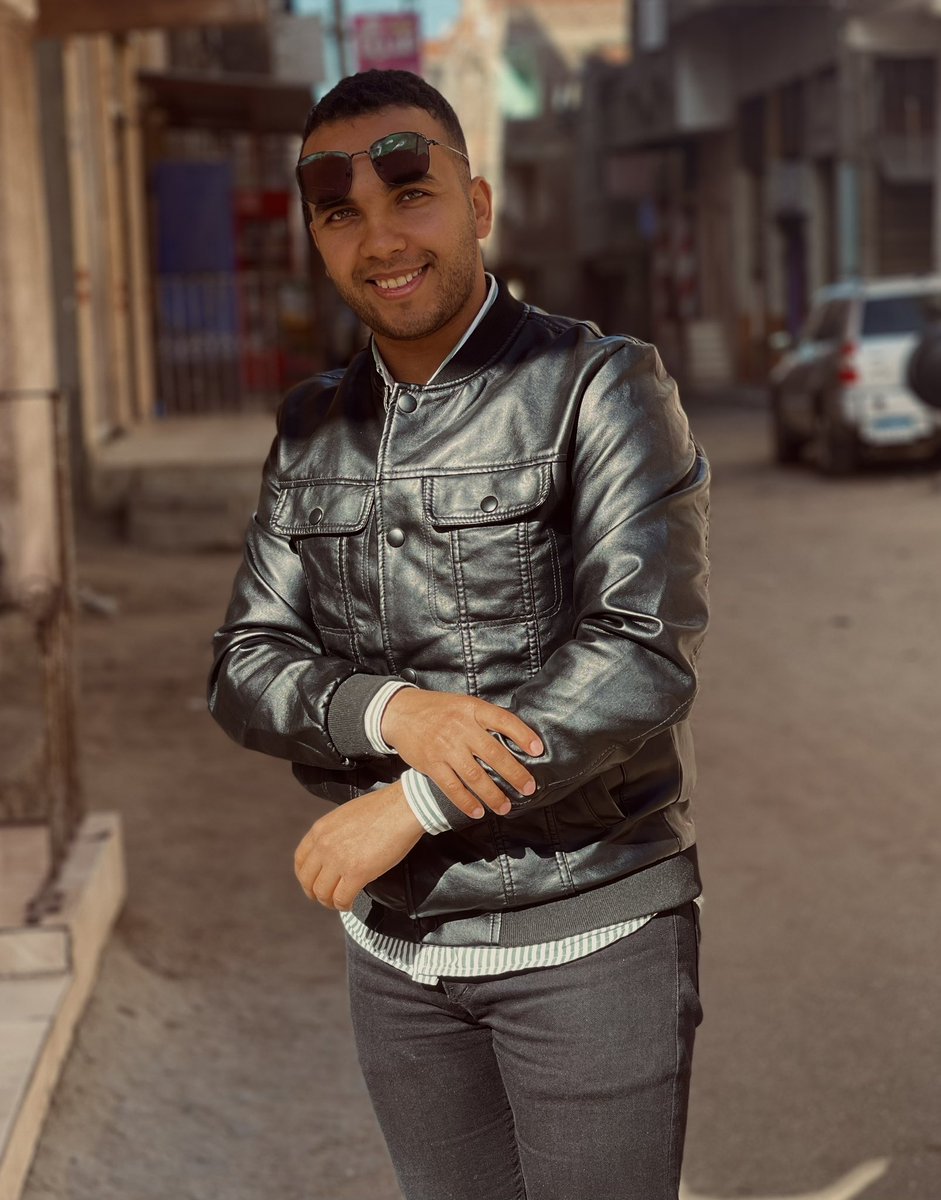 ثق بالوصول . ما دمت تجاهد .🤍