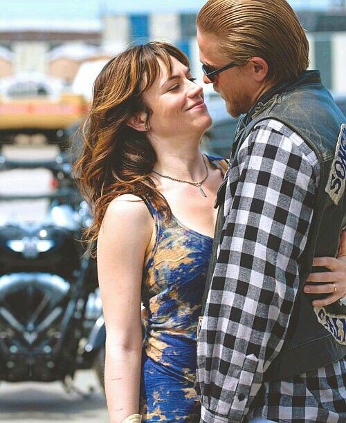 ᅠ
ᅠ ᅠ   𝗜𝗡𝗦𝗧𝗔𝗚𝗥𝗔𝗠 𝗣𝗢𝗦𝗧
ㅤ             ───────── 
ᅠ
ㅤㅤIn the middle of my chaos
ㅤㅤㅤㅤㅤthere was you.

⌂                ⌕                ▦               ◯