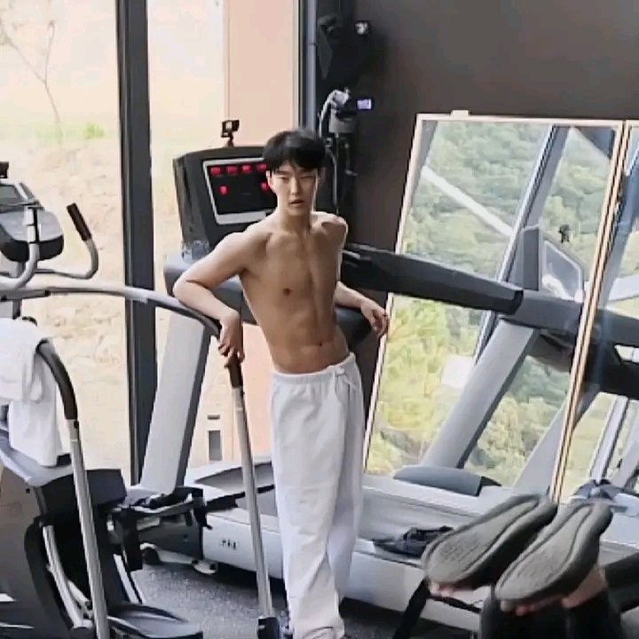 wait what??? i wasn't ready for this kwon soonyoung