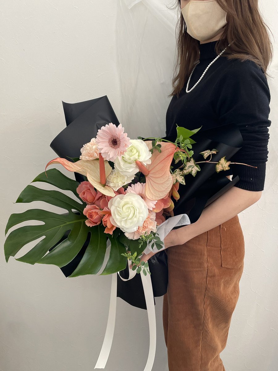 Iputa_flower_'s tweet photo. エアリーコッタバル💐
ぴょんぴょん飛び出すエアリー感満載な花束です🤍 ˎˊ˗
いぷたにしかない可愛いお花をお楽しみください𓂅 https://t.co/GBJiEIJomm