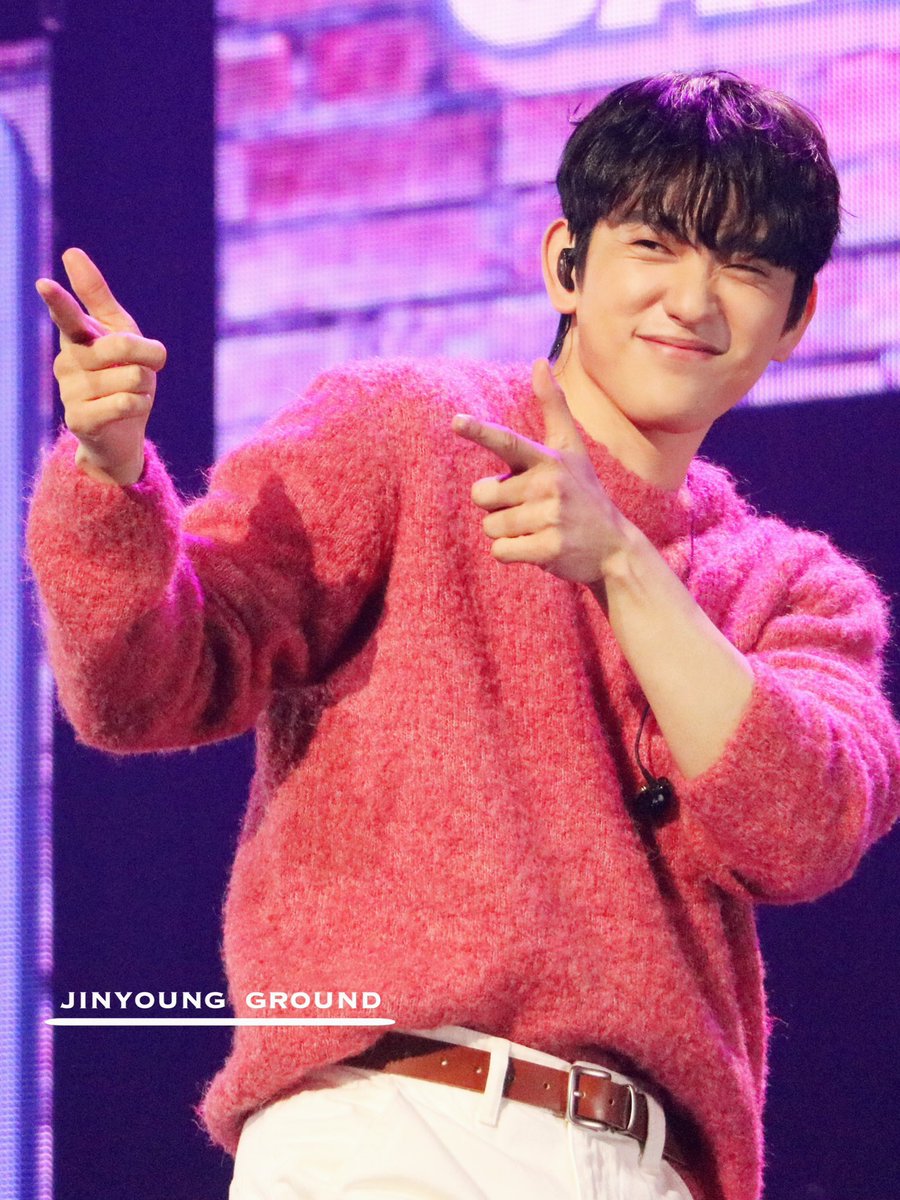 Jr_ground's tweet photo. 230128 Rendezvou Day1 

진영이 너무 귀여웠어💗💗👈

@JINYOUNG 💗💗💗💗
#진영 #박진영 #Jinynung 
#Jinyoung_RendezvousDay1 https://t.co/J7WuewQ0s1