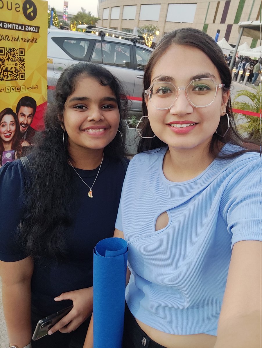 itsArchitaDZ's tweet photo. @DarshanRavalDZ your cutiepiesss are waiting 🫠🥺😩💙 https://t.co/MyJOabW4ac