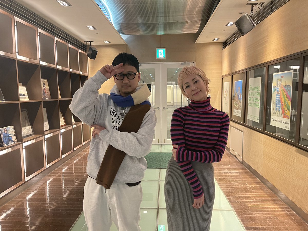 WOWMUSIC_813's tweet photo. 🎤J-WAVE WOW MUSIC🎤

1月のマンスリープレゼンター、#木村カエラ と、#BIM の音楽対談はこのあと24時✨

🗣️今後コラボしてみたいアーティストは？

✅1/28(土) 24時〜O.A.

👇
https://t.co/NYtiecN8Kx

#jwave #wow813 #radiko https://t.co/2Ws1ftXt7N