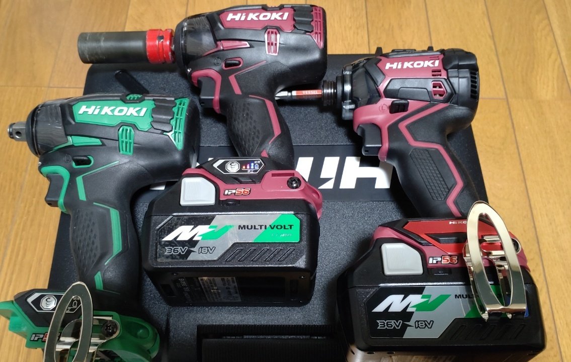 engeisection's tweet photo. これもある

#ハイコーキ
#HiKOKI
#ヒコーキ
#エフトイズ
#ミニパワーツールズ
#WH36DC
#G3610DA
#CS3630DB
300mmだけど https://t.co/CTqsBRTuMA