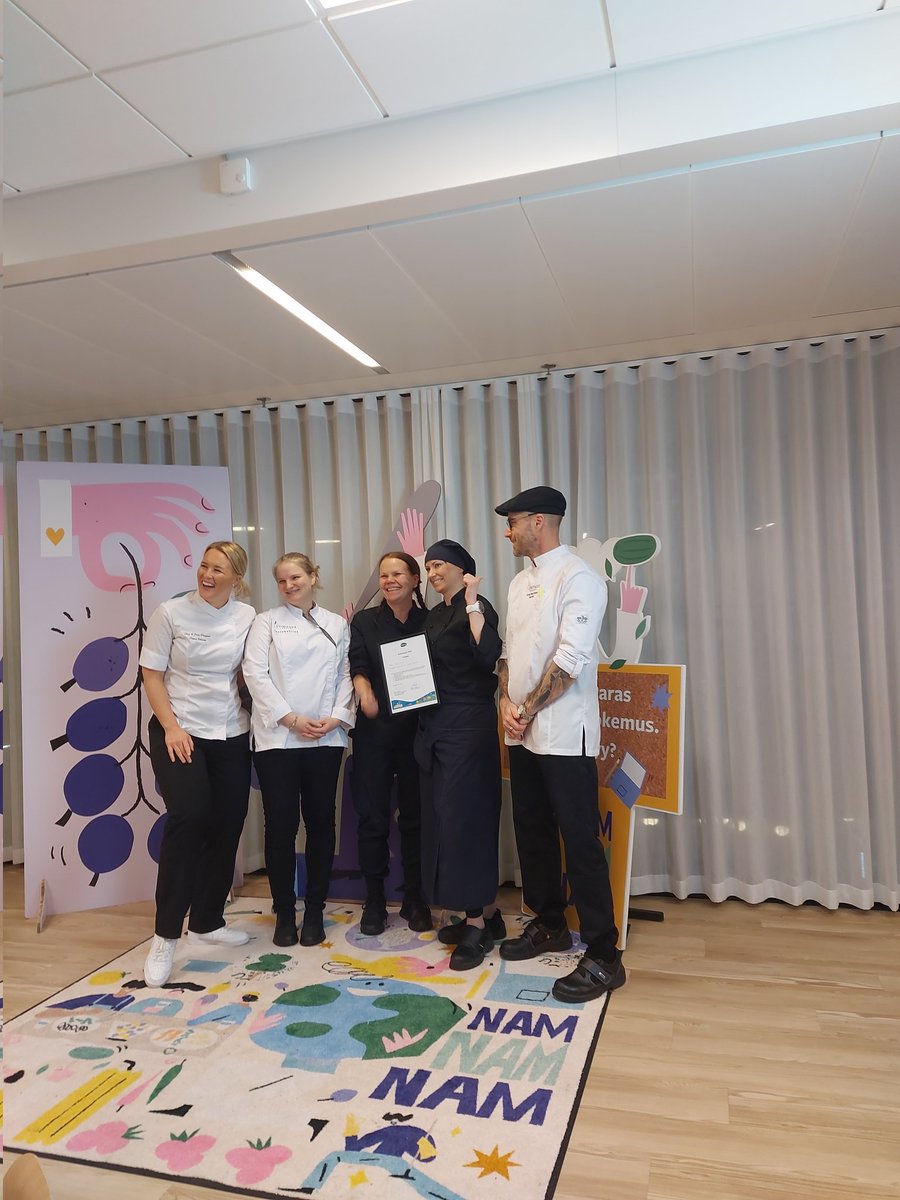 Sain olla mukana valitsemassa <a href="/CompassGroupFi/">Compass Group Finland</a> KouluruokaSkabassa uutta, innovatiivista ja vastuullista kasvisruokaa. Voittajaruoka oli ravintolatasoinen annos 😋