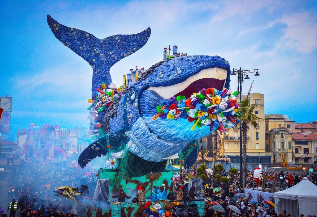 VIAREGGIO CARNIVAL - TOSCANA - ITALY
Central & Style
-
The Carnival of Viareggio is considered one of the most important carnivals in Italy, Europe and the world.
-
Come and discover the wonders of Italy!
-
#discoveritaly #theitalianbnb #travelinitaly #carnival #visittuscany