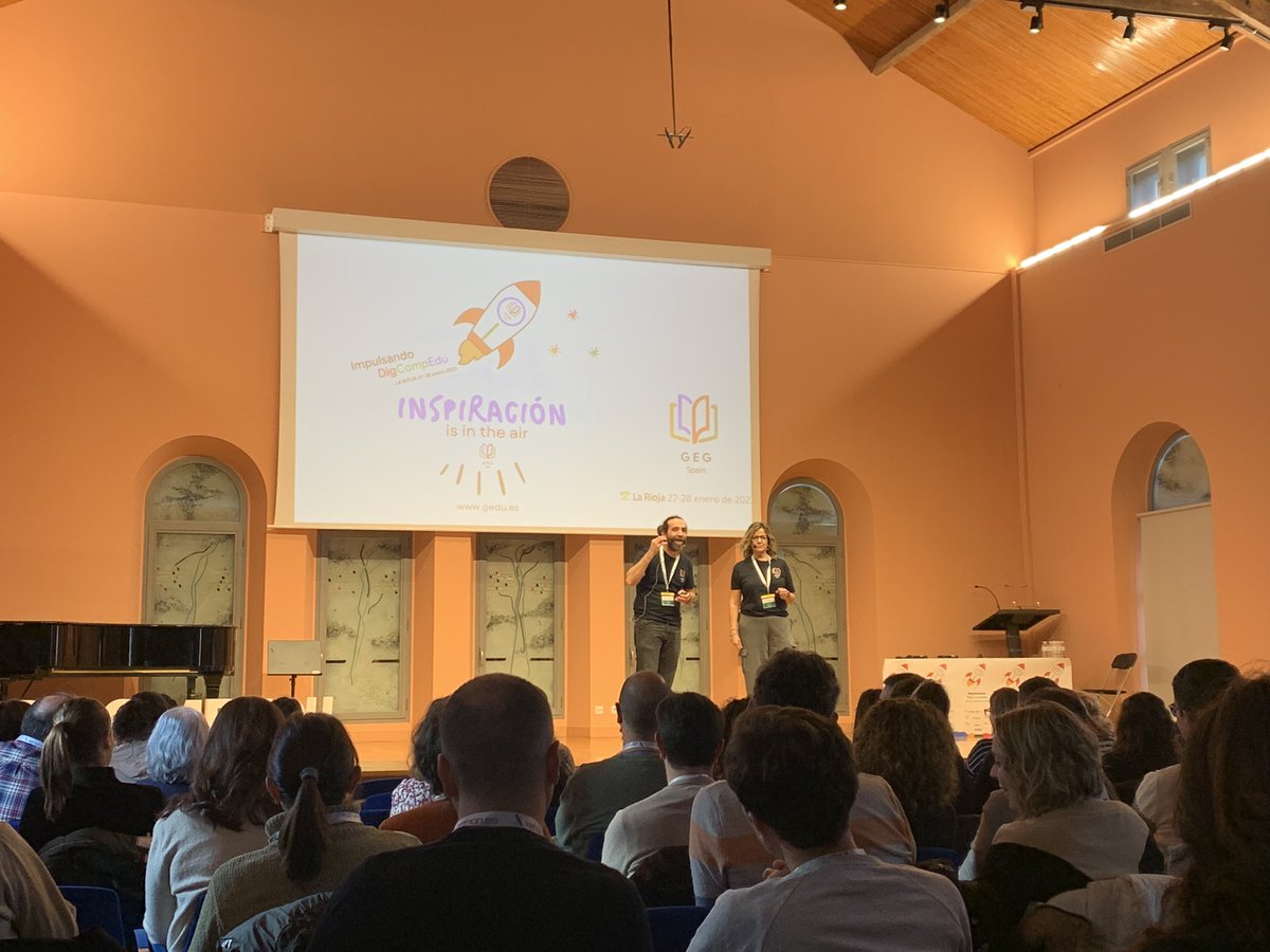 🚀En 2018 descubrí <a href="/GEGSpain/">GEG Spain</a> en Zaragoza. Un año después participé como tallerista en <a href="/GSHezkuntzan/">GSuite Hezkuntzan</a> en Vitoria. 
🍷Hoy disfrutamos de este gran evento en La Rioja. 
👏Gracias al equipo #CRIE y al #GEG. 
#ImpulsandoDigCompEdu 
😉Disfrutando del trabajo.
