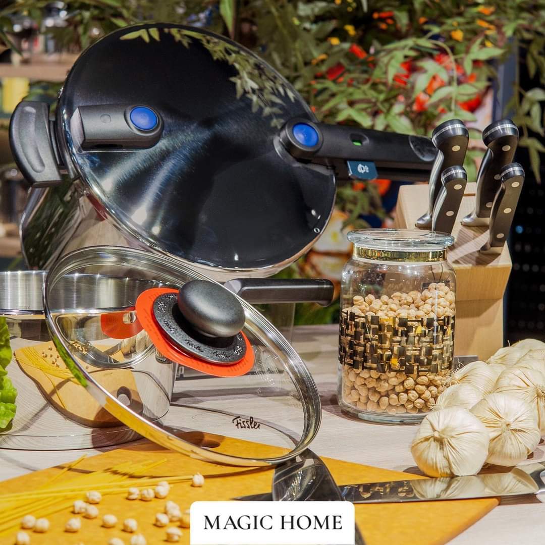 Hem çok şık, hem çok hızlı! 🤩
Her Fissler düdüklü tencere gibi Fissler Vitaquick Bluepoint'de üstün işçilik ve kaliten ödün vermeden Almanya'da üretilmiştir. 🇩🇪
- 18/10 Paslanmaz Çelik
- %100 Alman üretimi
- %70 zamandan %50 enerjiden tasarruf sağlar.
#magichome #fissler