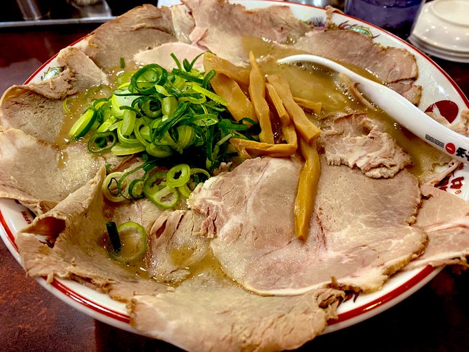 死んだらこの中に骨埋めてください 