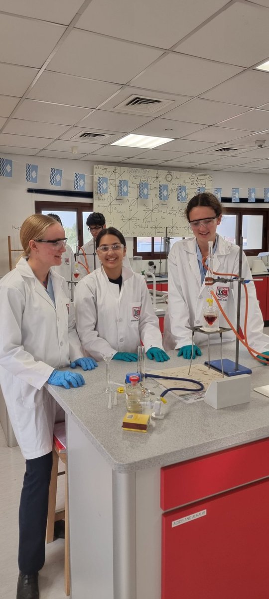 DC Chemistry tweet media