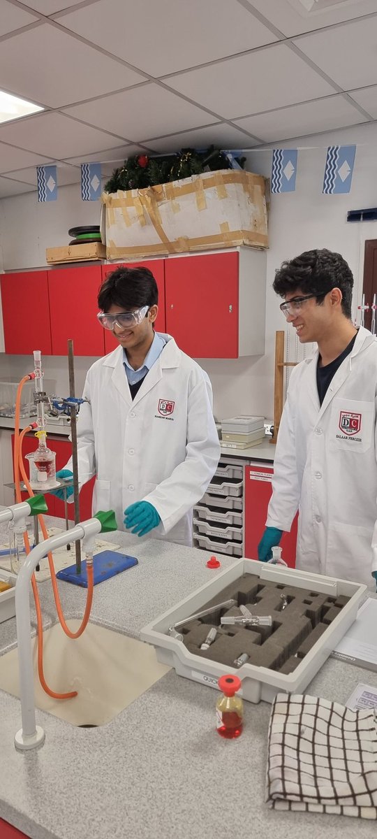 DC Chemistry tweet media