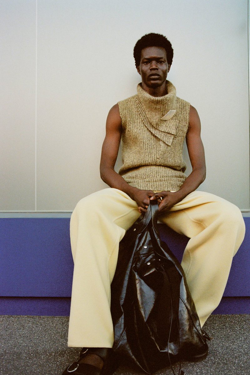 jacquemusx's tweet photo. Jil Sander Men PF23 https://t.co/aZZUJeqbsi
